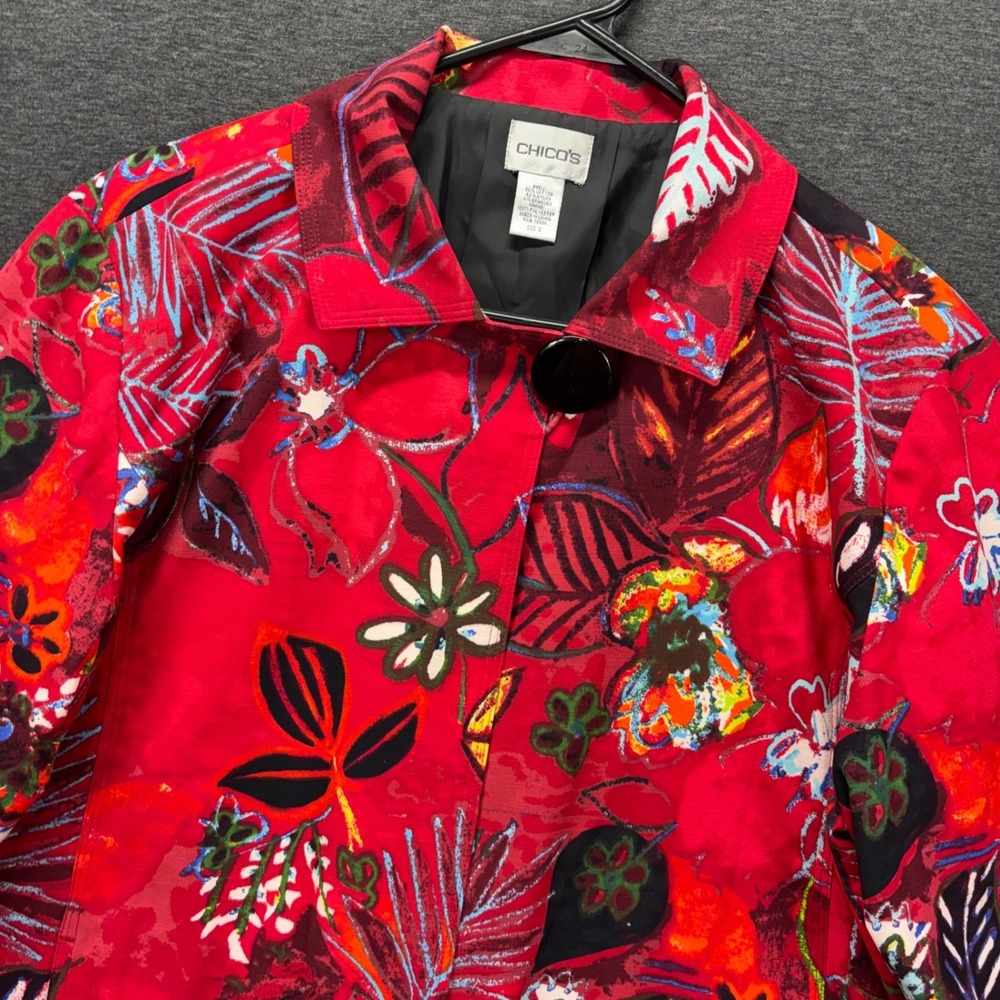 Chicos Jacket Womens Size 2 Red Multicolor Floral Collared Lined Button Front